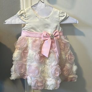 Macys Rare Editions toddler girl Easter flower dress.